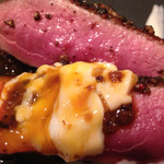 レストラン 間 - 鴨むね肉にソースマデイラを付けてみました