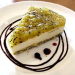 ベンチ コーヒー - キウイのレアチーズケーキ！(2016,01/24)