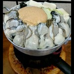 すき焼･鍋物 なべや - 念願の【牡蠣ミソ鍋】