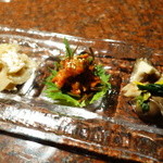 焼肉うしごろ - 蓮根と丹波しめじのナムル、和風チャンジャ