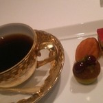 メゾン ポール・ボキューズ - 