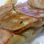 餃子５個：３７０円