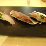 すしざんまい - 光物三種にぎり