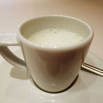 レストラン フウ - キクイモのヴルーテ トリュフの香り