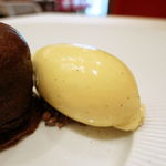 レストラン フウ - フォンダンショコラ バニラのアイス