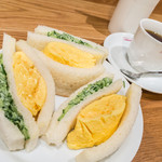 なごのや - 玉子サンド+コーヒー（900円）