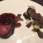ブルガリ イル・リストランテ ルカ・ファンティン - 牛ヒレステーキにトリュフがたくさん
