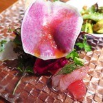 セルヴァッジョ - 前菜四種盛り合わせ（PRANZO　B）　北海道産甘えびとルビーグレープフルーツのカルパッチョ