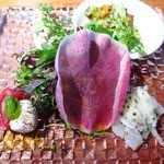 前菜盛り合わせ（PRANZO　A）篠島産真ダコとインカの目覚めのジェノヴァ風、アイナメと新玉ねぎのカルパッチョ、ナポリの水牛のモッツァレラチーズとフルーツトマトのカプレーゼ、地鶏とそら豆のブルスケッタ