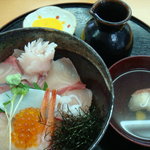 Mano Shouten - 海鮮丼