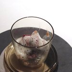 エクアトゥール - あまおうと淡雪クロトリュフ、マルカルポーネチョコレート