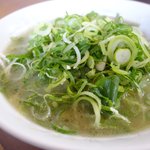 ら～めん道場 - ラーメン（ネギトッピング）