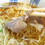 一蔵 ラーメン村店 - 薄切りのチャーシュー