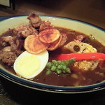 ZORA - ランチメニュー（ｽｰﾌﾟｶﾚｰ＋ﾄﾞﾘﾝｸで1,000円）のジャークチキン