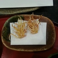 天ぷら わかやま - 一番最初は海老あしで味覚の準備を！