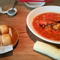 シンガポール・シーフード・リパブリック 大丸梅田 - チリクラブとあげパン