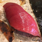 小判寿司 - 那智勝浦産の本鮪の中トロ