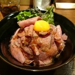 ゴーゴーイレブン - ローストビーフ丼