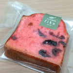 fika. - 赤い果実のパウンド