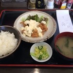 魚とん - チキン南蛮定食(500円)