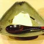鮨 ほしやま - お豆腐 ピーナッツオイル！塩加減が絶妙♡