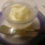 山みず木 - 子供のデザートは阿蘇のミルクアイス