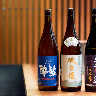季節限定酒や隠し酒。寿司と響き合う、こだわりの日本酒