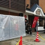 大砲ラーメン - 15:00なのに行列が…