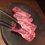 Yakiniku Wacchoi - 通常のカルビ