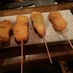 Izakaya Kokoro - 串カツ全種盛（20本）1,580円