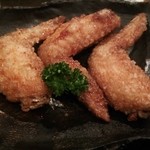 居酒家 こころ - 名物手羽先三本盛り（450円）