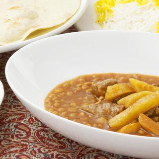 Surprisingly Gentle Flavor ◆ Cozy Up with Iran's Meat and Potato Stew "Gheymeh" ◎