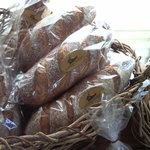 山のパン屋 ダディーズ・ベーカリー - りんごからおこした自家製酵母で作ってます