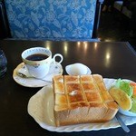 ゼロ - 厚切りトーストセット