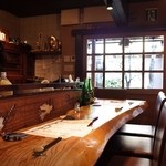 Tsuru Kikyo - 店内