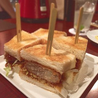 厨房酒場 カモメセラー_1