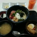 クロス カフェ - スペシャルランチ()   820円