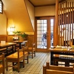 出入橋きんつば屋 - 店内