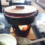 米沢牛黄木 牛鍋おおき  - しばし待つのも楽しみ