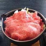 米沢牛黄木 牛鍋おおき  - 肉の量に圧倒されます