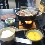 米沢牛黄木 牛鍋おおき  - 牛鍋定食　2060円