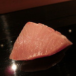 乙女寿司 - 2015年12月：はまち…見た目もお綺麗なハマチちゃん♪