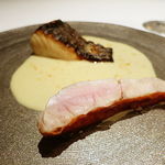 アビス - 下田の金目鯛 萩の鰆 柑橘ソース