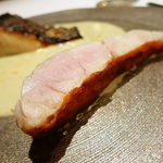 アビス - 下田の金目鯛 萩の鰆 柑橘ソース