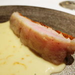 アビス - 下田の金目鯛 萩の鰆 柑橘ソース