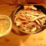 極太濁流ラーメン ら・けいこ - 盛りそば肉大入り
      ¥950