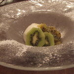 ア ミオ アージョ - ２０１０年３月  パンナコッタ　練馬産フレッシュキウイとコンフィチュール添え