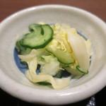 Yamauchinoujou - キャベツとキュウリの塩もみアップ
