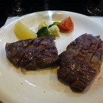 山猫軒 - 見島牛のミスジと肩ロース