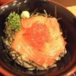 和食料理 釜蔵 - サーモン＆いくら、アップ！